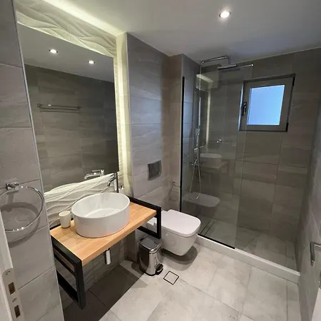 Santozen Hotel Fira (Santorini)