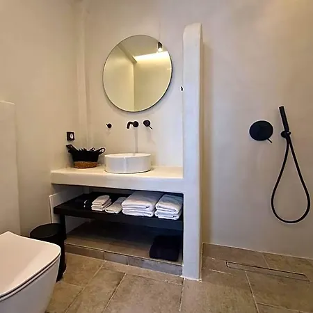 Santozen Hotel