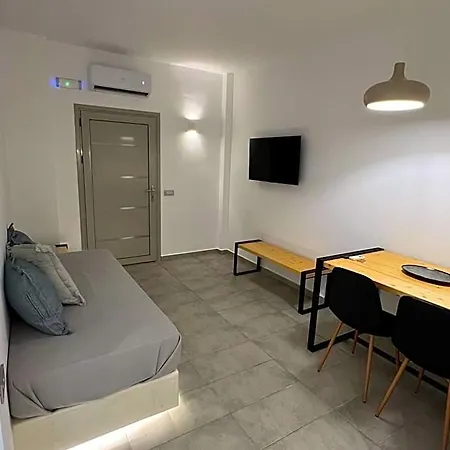Hotel Santozen Fira (Santorini)