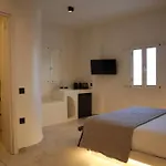 Santozen Hotel